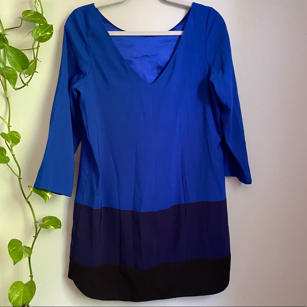 Blue Color Block Dress - Picture 2 of 6
